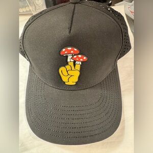 NEW without tags Road trip Peace Trucker Hat